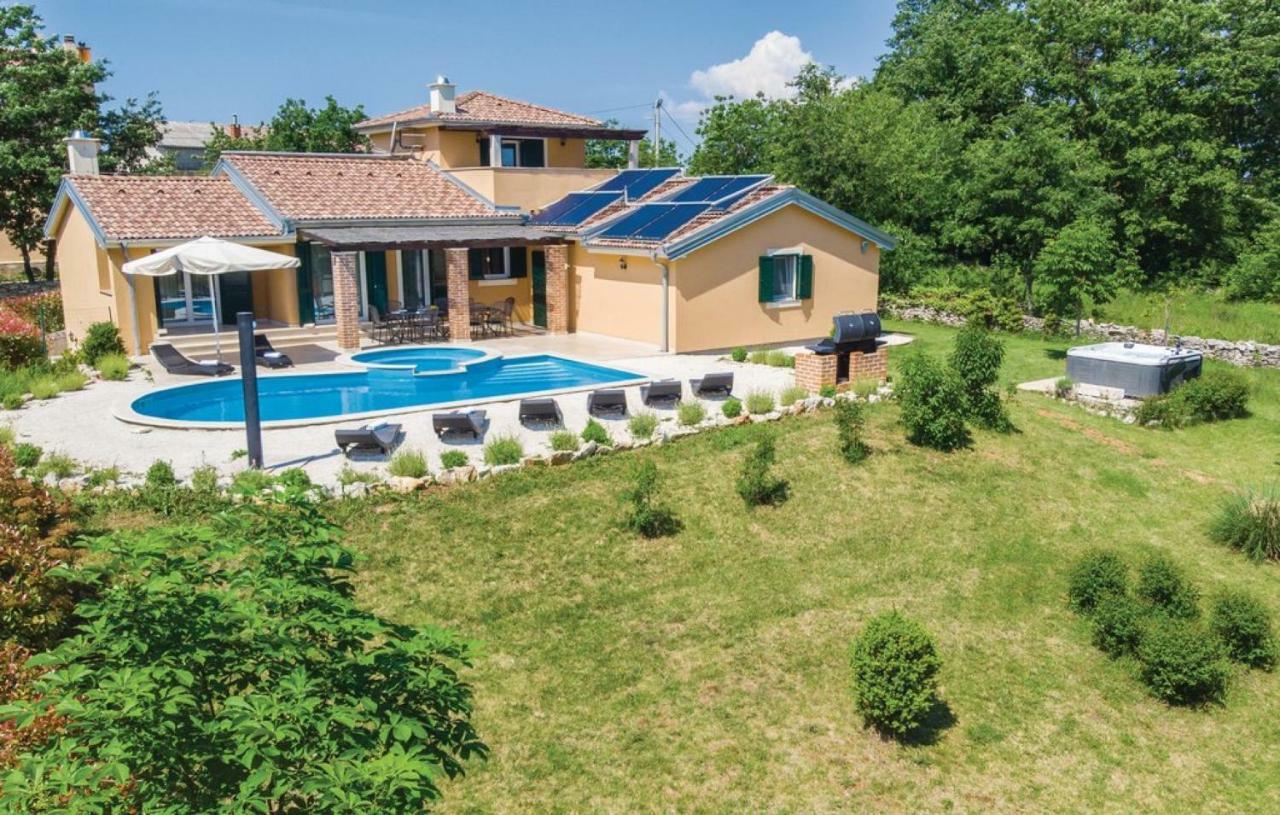 Villa Histria *