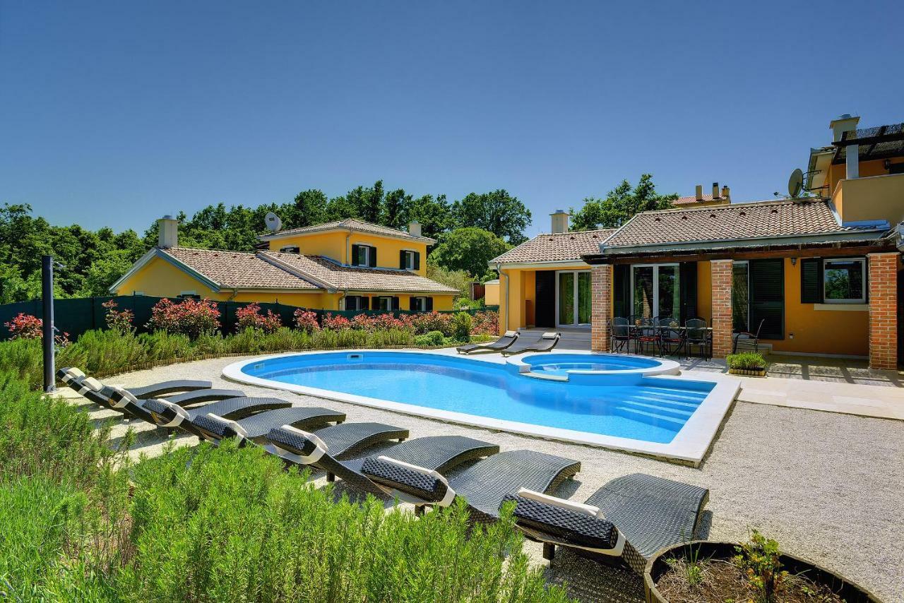 Histria Villa *