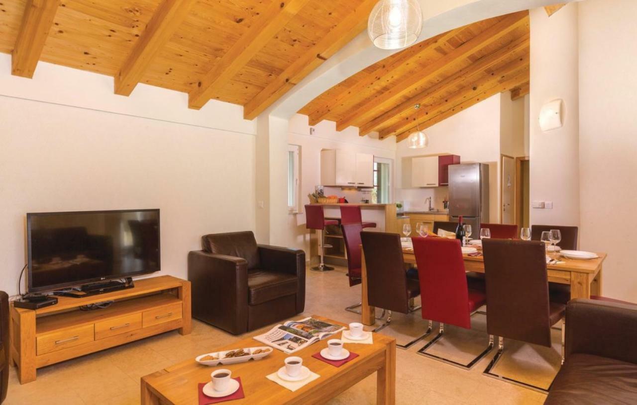 Histria Villa *