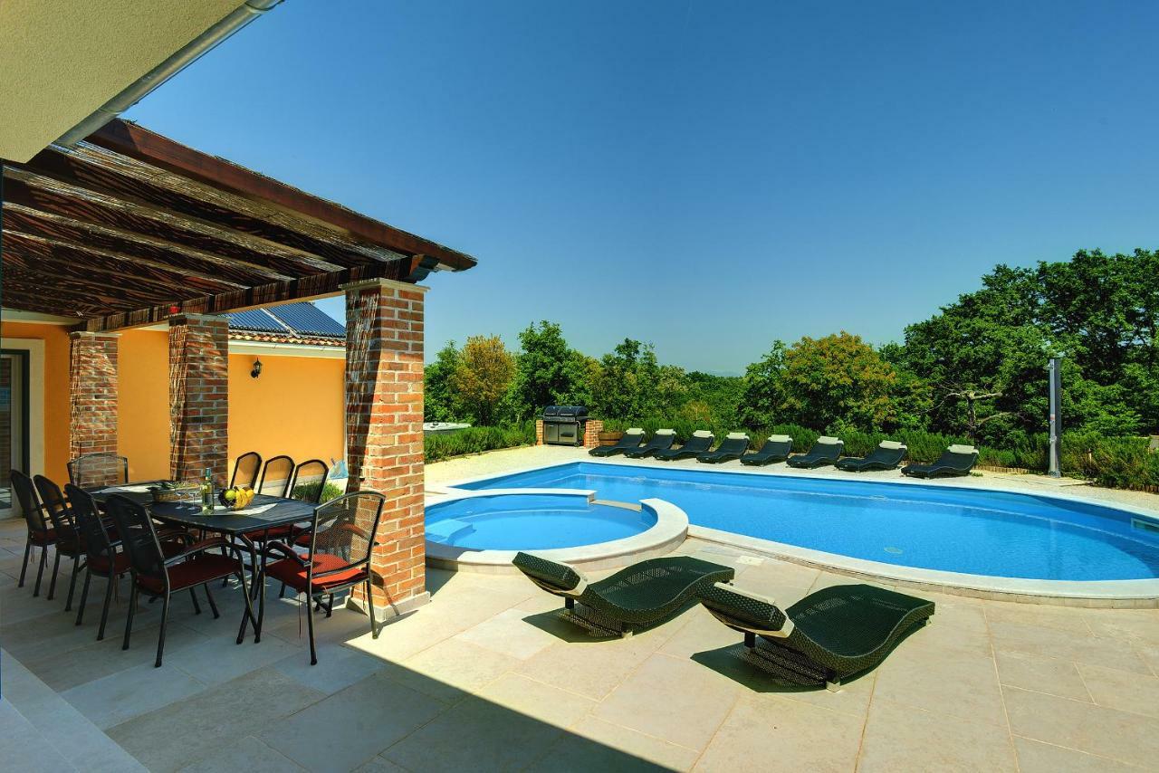 Histria Villa *