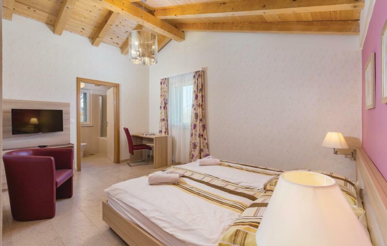 Villa Histria