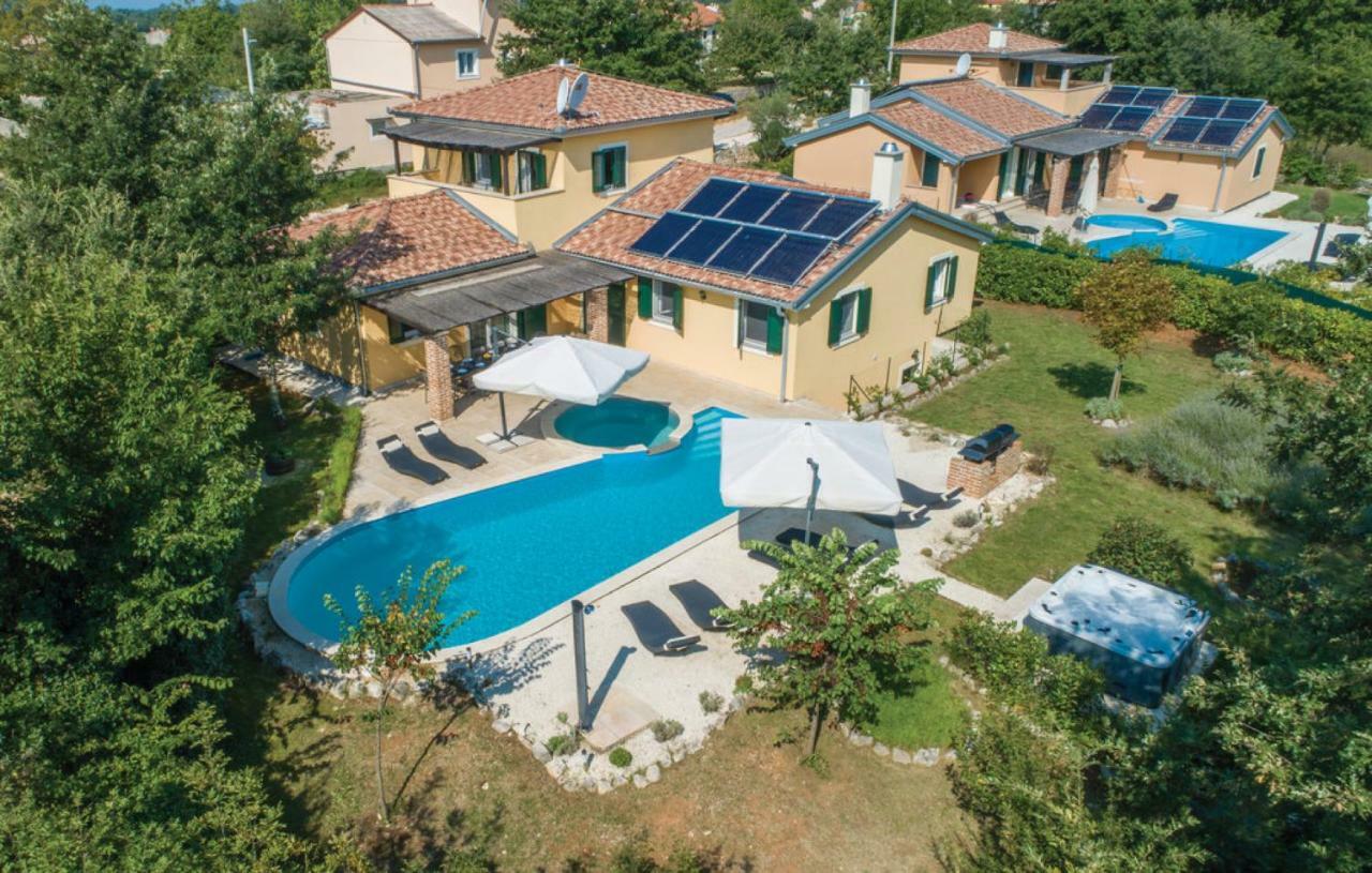 Histria Villa *